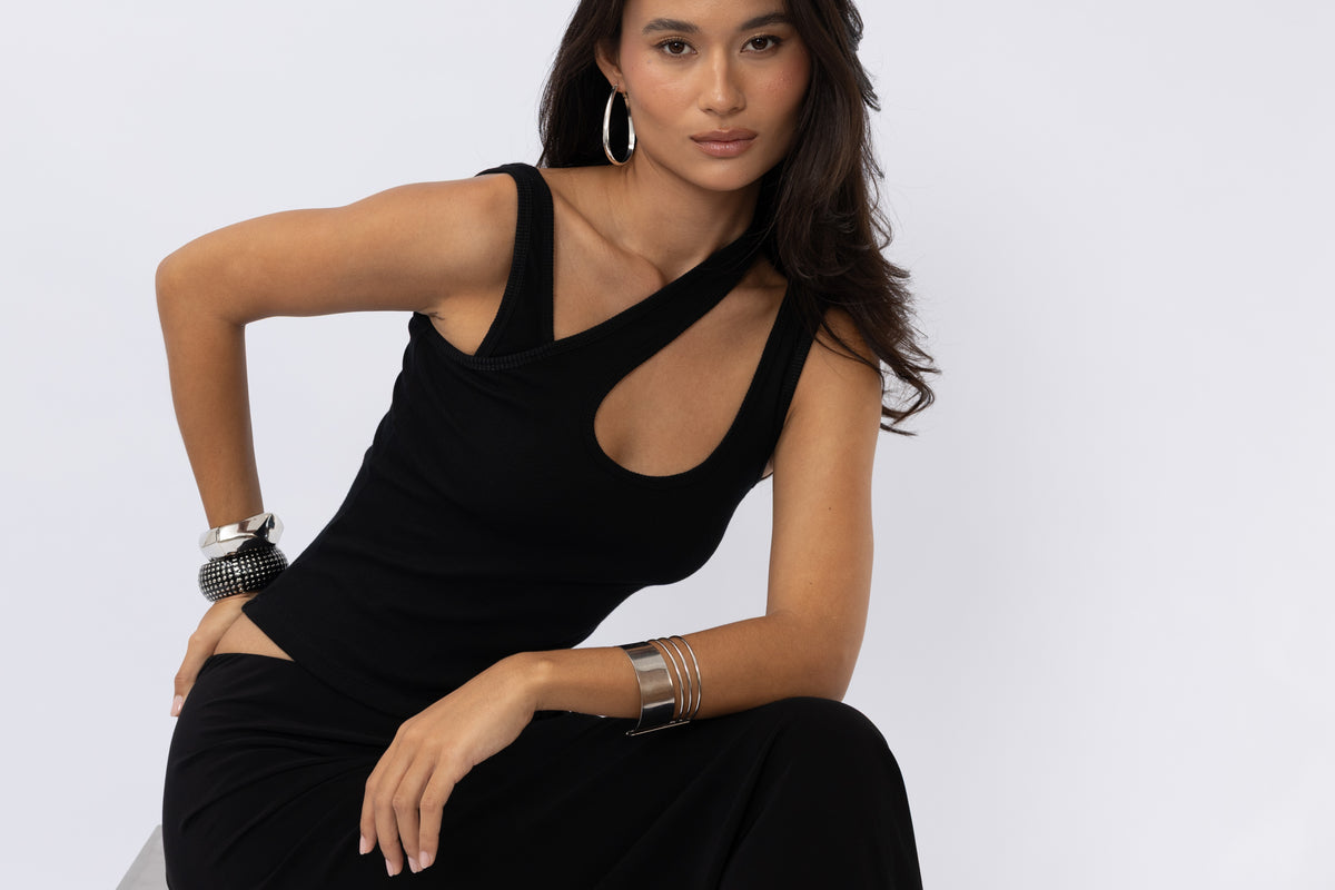 Geo Singlet | Black